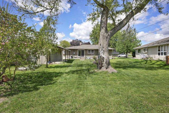 512 Prospect Road, Waunakee, WI 53597