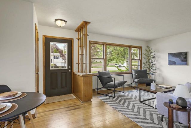 512 Prospect Road, Waunakee, WI 53597