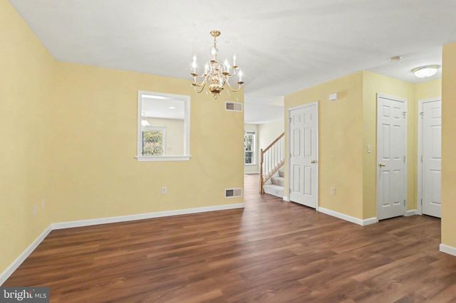 1167 CROSS CREEK DR, Mechanicsburg, PA 17050