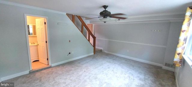 616 N DUPONT RD, Wilmington, DE 19804