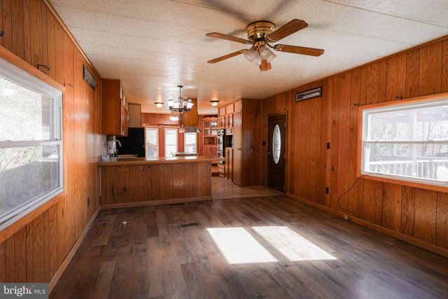 206 MOUNTAIN PENNY LN, Claysburg, PA 16625