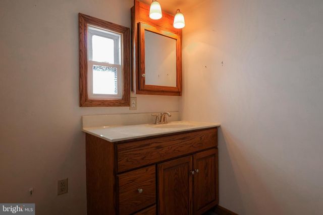 206 MOUNTAIN PENNY LN, Claysburg, PA 16625