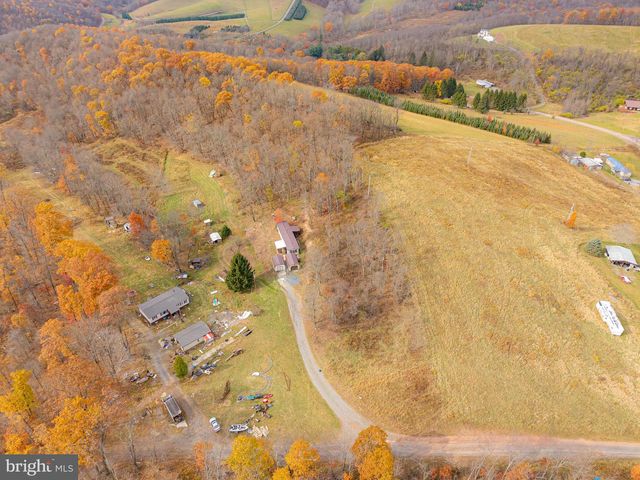206 MOUNTAIN PENNY LN, Claysburg, PA 16625