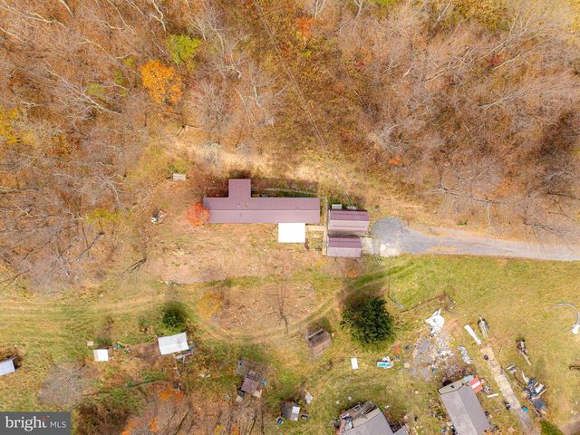 206 MOUNTAIN PENNY LN, Claysburg, PA 16625