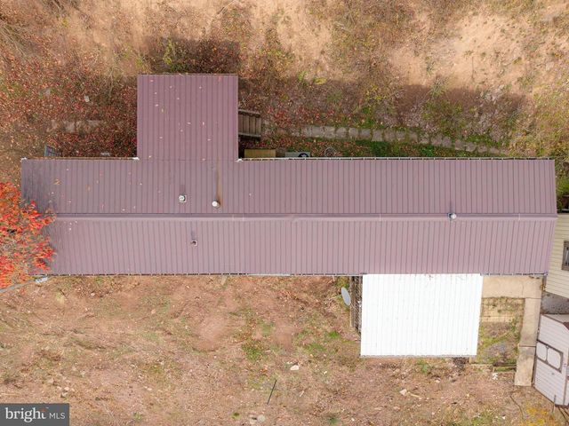 206 MOUNTAIN PENNY LN, Claysburg, PA 16625