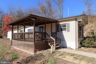 206 MOUNTAIN PENNY LN, Claysburg, PA 16625