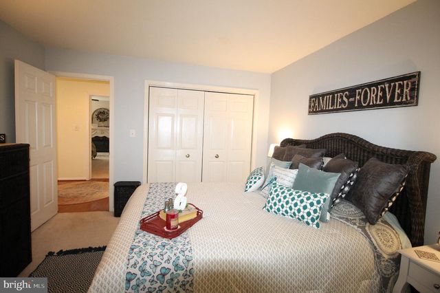 136 GREGG DR, Wilmington, DE 19808