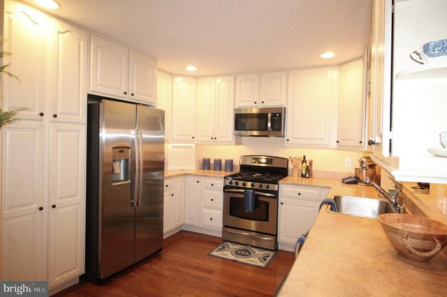136 GREGG DR, Wilmington, DE 19808
