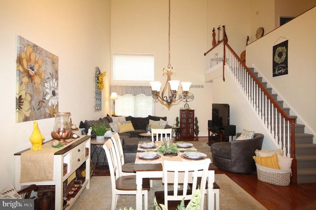 136 GREGG DR, Wilmington, DE 19808