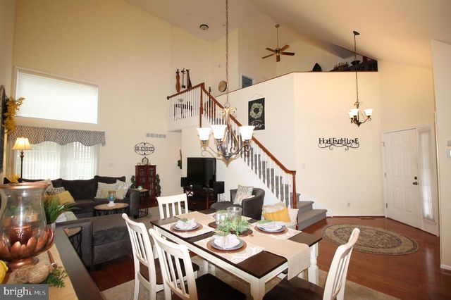136 GREGG DR, Wilmington, DE 19808