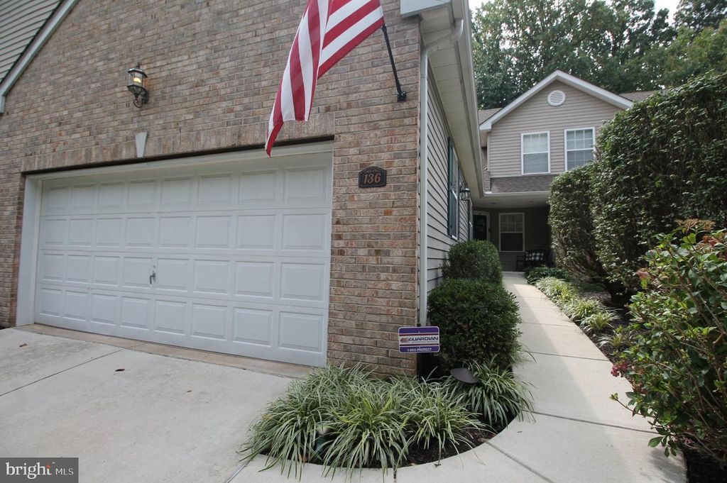 136 GREGG DR, Wilmington, DE 19808
