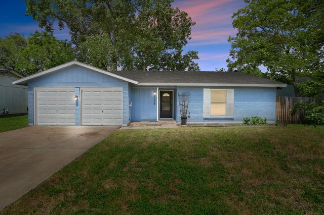2004 Greenhill DR, Round Rock, TX 78664