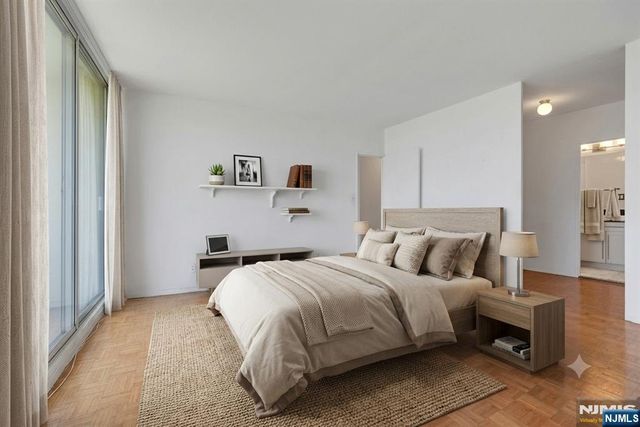 5 Horizon Road 2102, Fort Lee, NJ 07024
