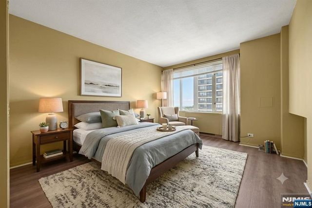 5 Horizon Road 2102, Fort Lee, NJ 07024
