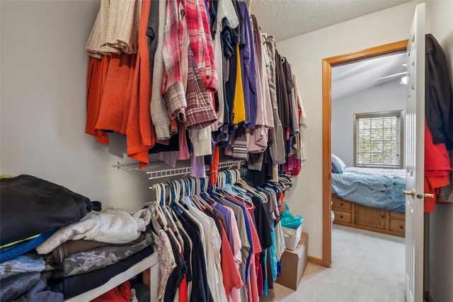 1153 S 52nd Street 1407, West Des Moines, IA 50265
