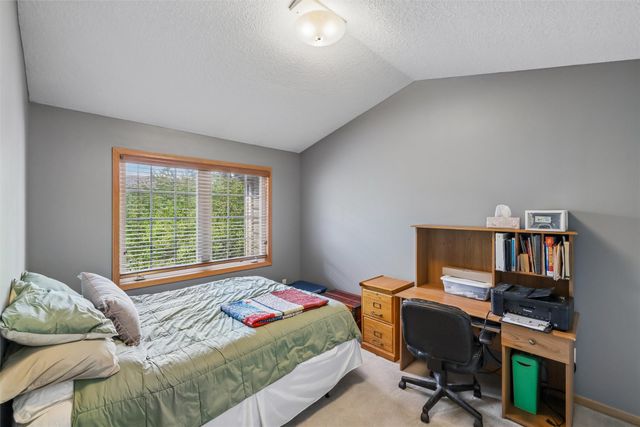 1153 S 52nd Street 1407, West Des Moines, IA 50265