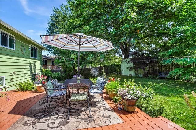 13629 SE 171st Place, Renton, WA 98058