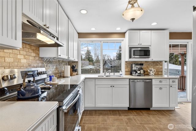 13629 SE 171st Place, Renton, WA 98058