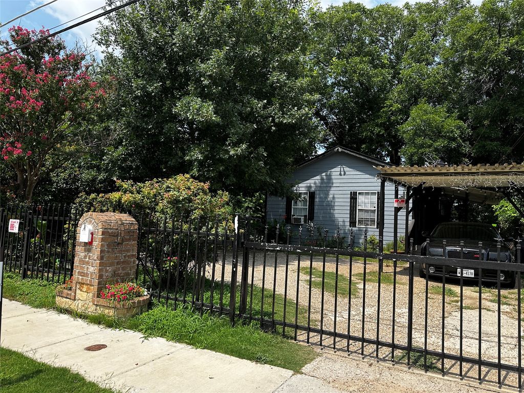 4119 Babcock Drive, Dallas, TX 75212