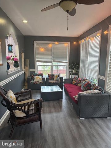 16216 CHASE EAGLE LN, Woodbridge, VA 22191