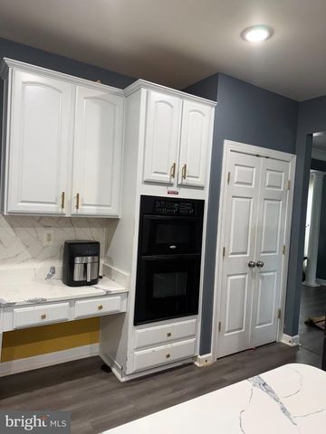 16216 CHASE EAGLE LN, Woodbridge, VA 22191
