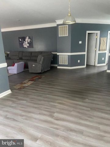 16216 CHASE EAGLE LN, Woodbridge, VA 22191