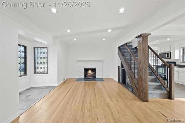 13111 Nadine Avenue, Huntington Woods, MI 48070