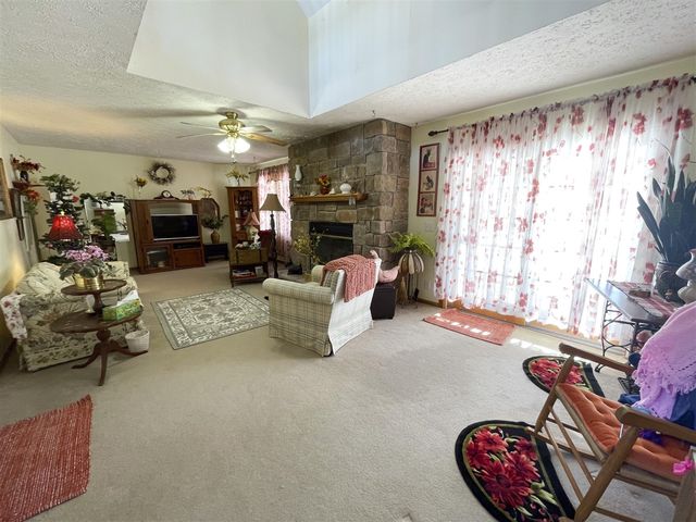 13631 Bemis Road, Manchester, MI 48158