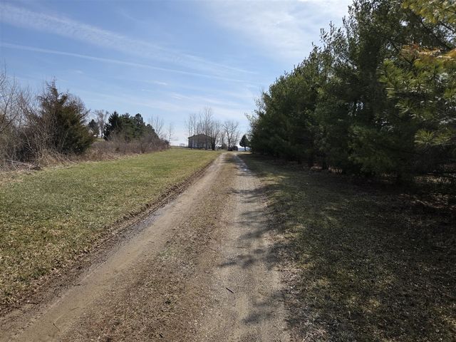 13631 Bemis Road, Manchester, MI 48158