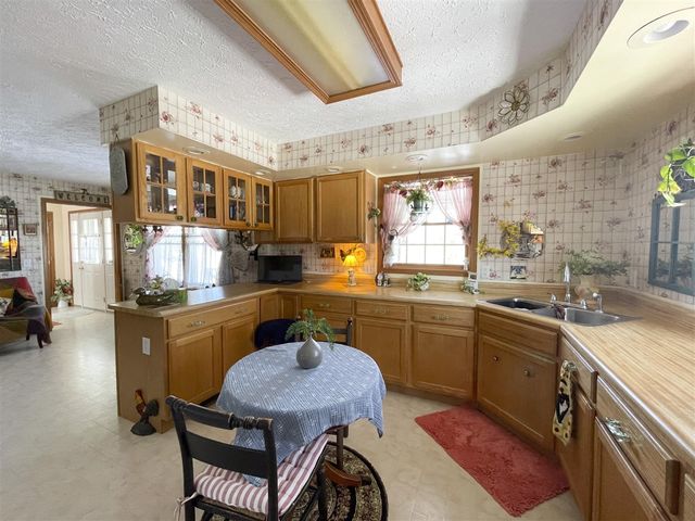 13631 Bemis Road, Manchester, MI 48158