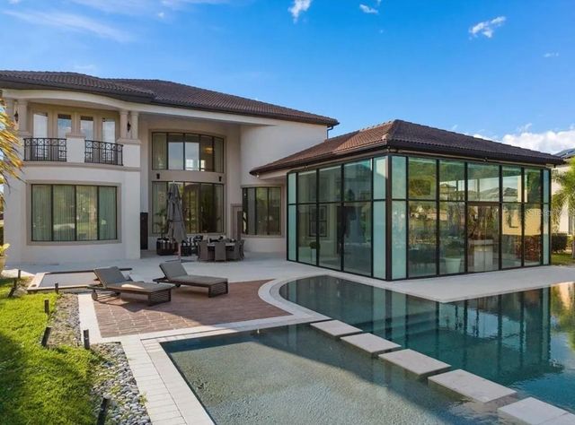 4302 ISABELLA CIR, Windermere, FL 34786