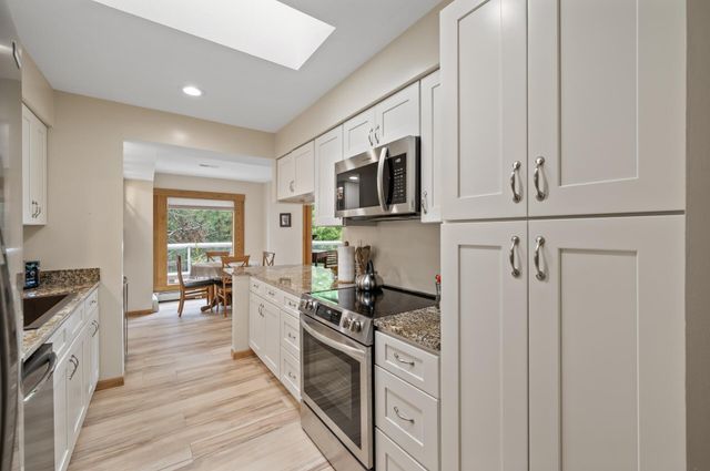 14575 Burma Avenue W 306, Rosemount, MN 55068