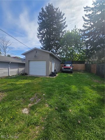 5202 Samuel Avenue, Ashtabula, OH 44004