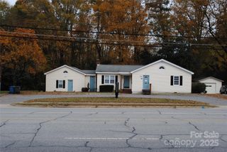 636 Statesville Boulevard, Salisbury, NC 28144