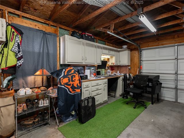 5132 Indiana Street, South Charleston, WV 25309