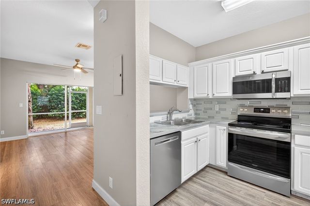 8289 Pacific Beach DR, Fort Myers, FL 33966