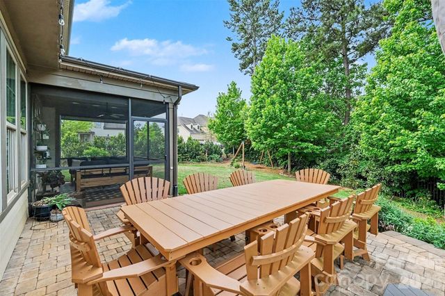 11530 Sweet Birch Lane, Charlotte, NC 28278