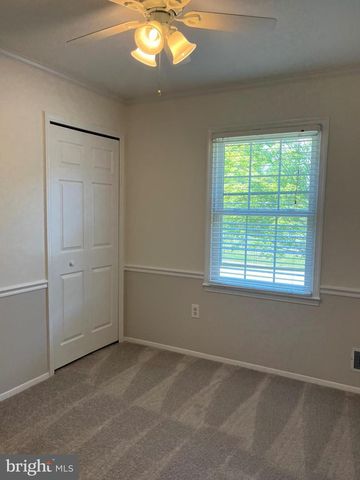 517 TANGLEWOOD DR, Sykesville, MD 21784