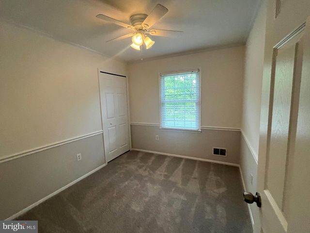 517 TANGLEWOOD DR, Sykesville, MD 21784