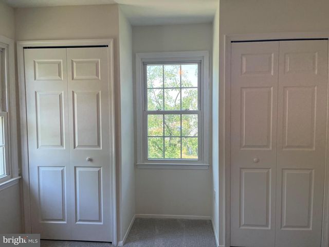 517 TANGLEWOOD DR, Sykesville, MD 21784