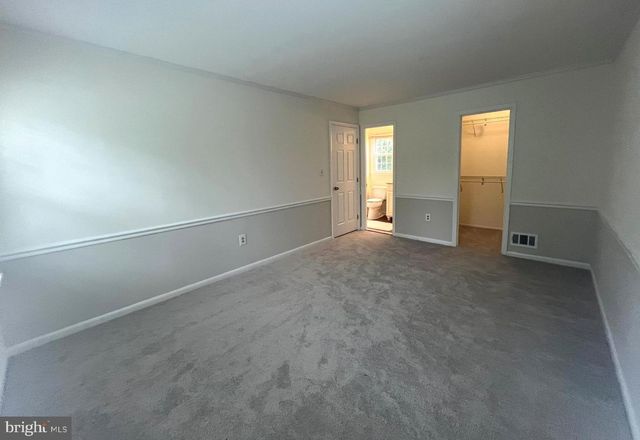 517 TANGLEWOOD DR, Sykesville, MD 21784