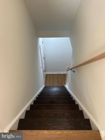 517 TANGLEWOOD DR, Sykesville, MD 21784