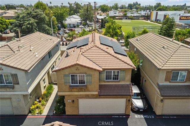9427 Lemona Avenue 20, North Hills, CA 91343