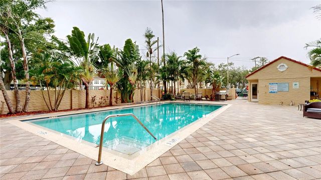 2109 BAYSHORE BOULEVARD 205, Tampa, FL 33606