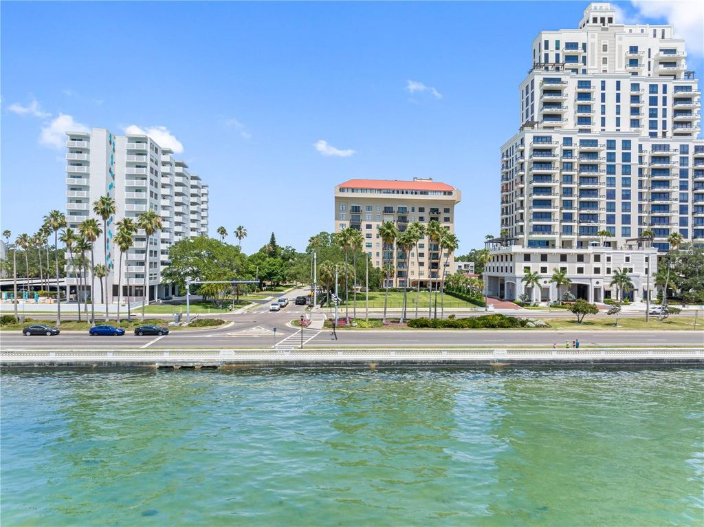 2109 BAYSHORE BOULEVARD 205, Tampa, FL 33606