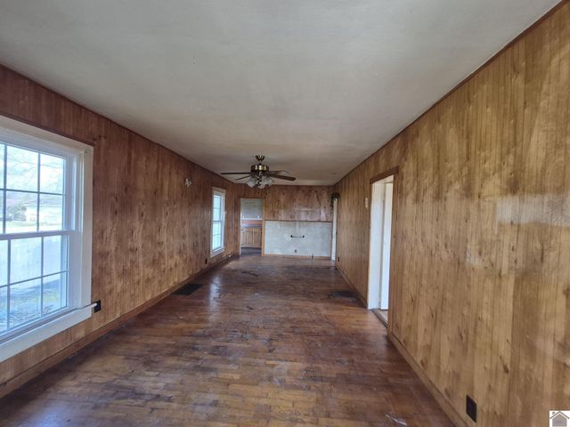 604 Locust Avenue, Paducah, KY 42003