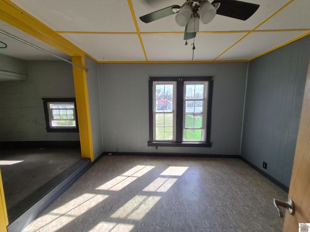 604 Locust Avenue, Paducah, KY 42003