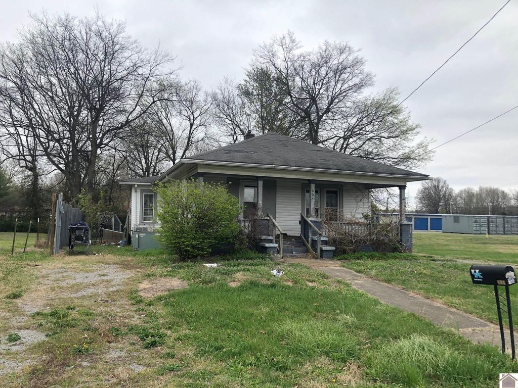 604 Locust Avenue, Paducah, KY 42003