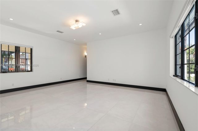 519 Alhambra Circle, Coral Gables, FL 33134
