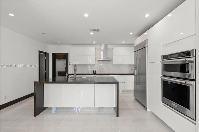 519 Alhambra Circle, Coral Gables, FL 33134